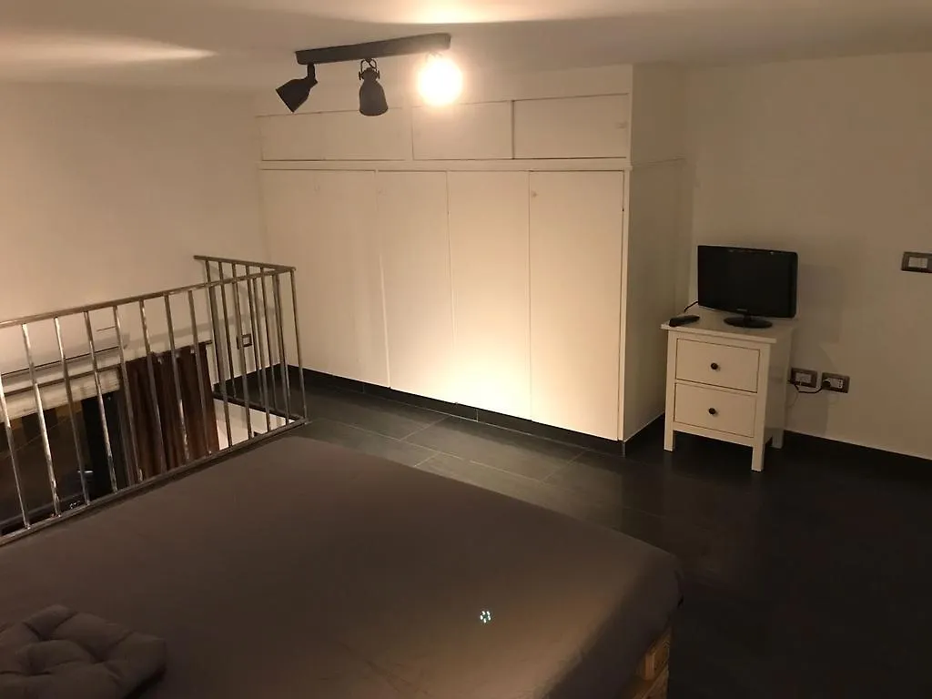 B&B Mirlinum A Mergellina Neapol 0*,