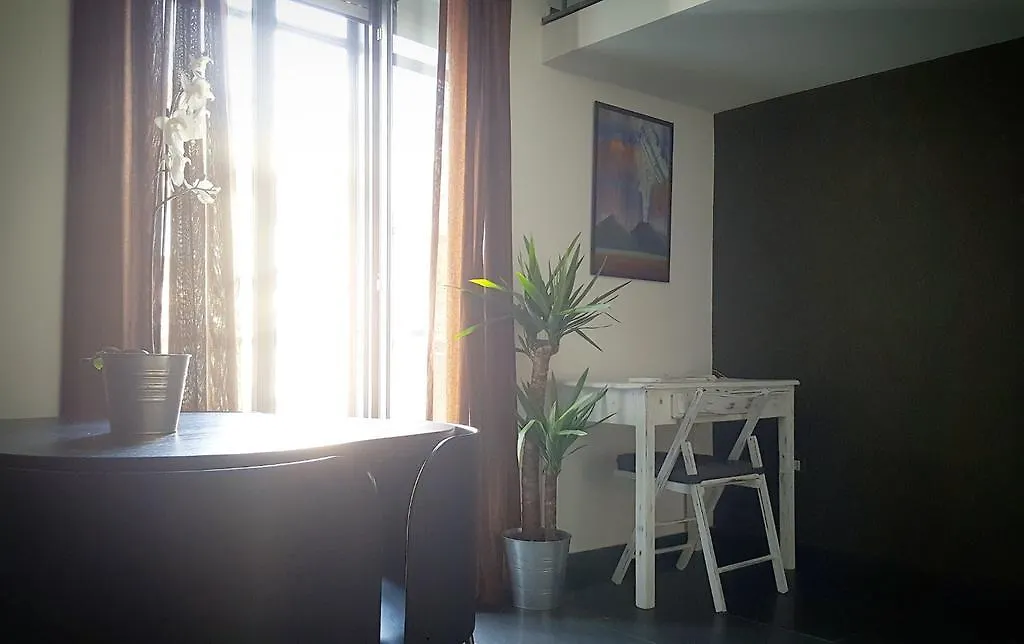 B&B Mirlinum A Mergellina Naples 0*,  Italy