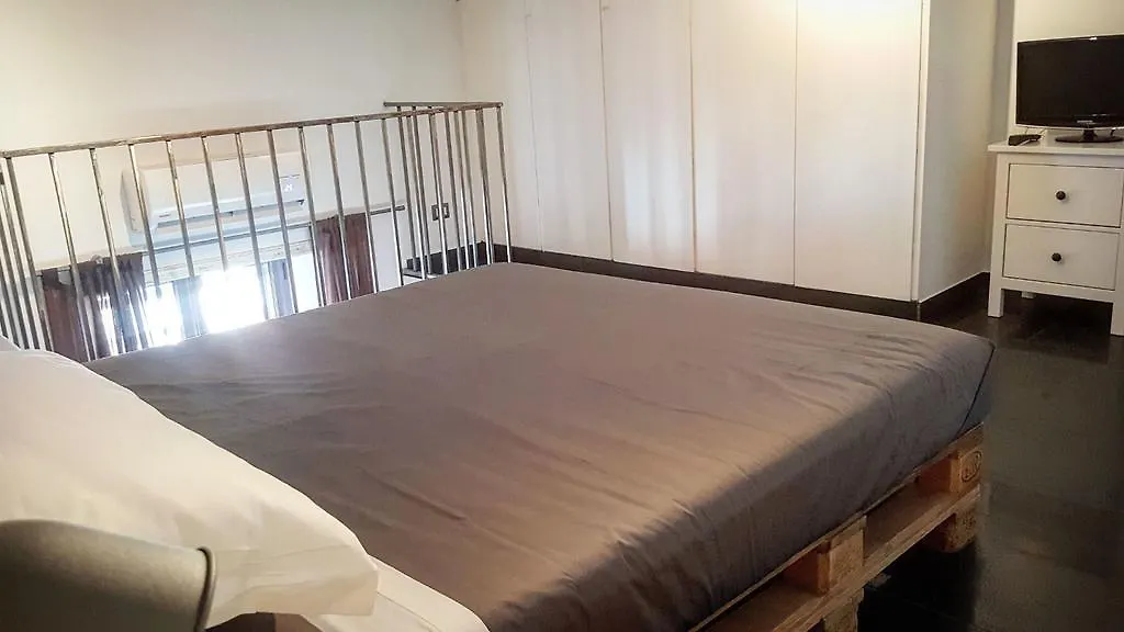 Apartment B&B Mirlinum A Mergellina Naples